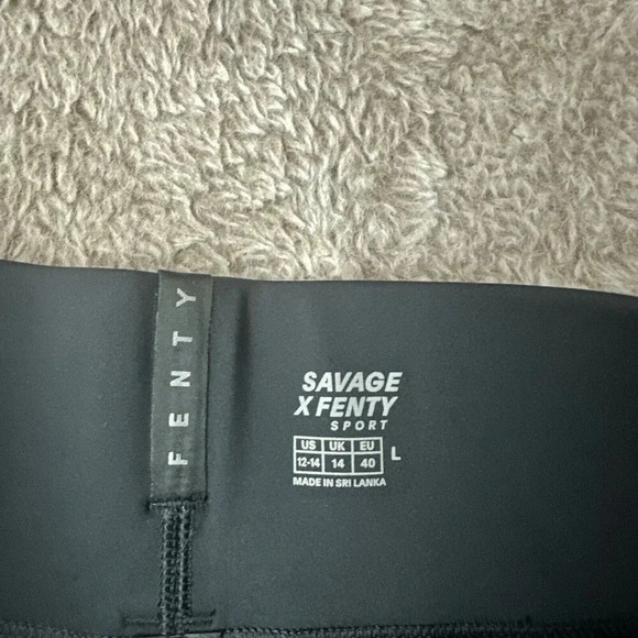 SAVAGE X FENTY Band-It High-Waist Bike Short Black Caviar/Oil Slick SZ L New - Picture 9 of 16